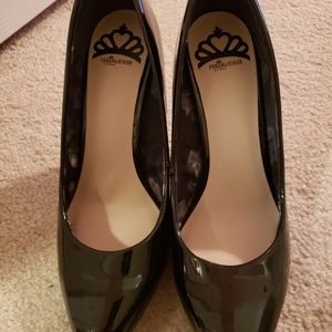 Fergi black patent heels